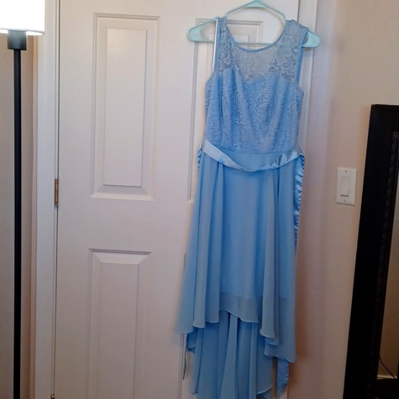 Bery Love Hi Low dress - Picture 1 of 11